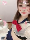 徐汇短发白栀女友洋洋